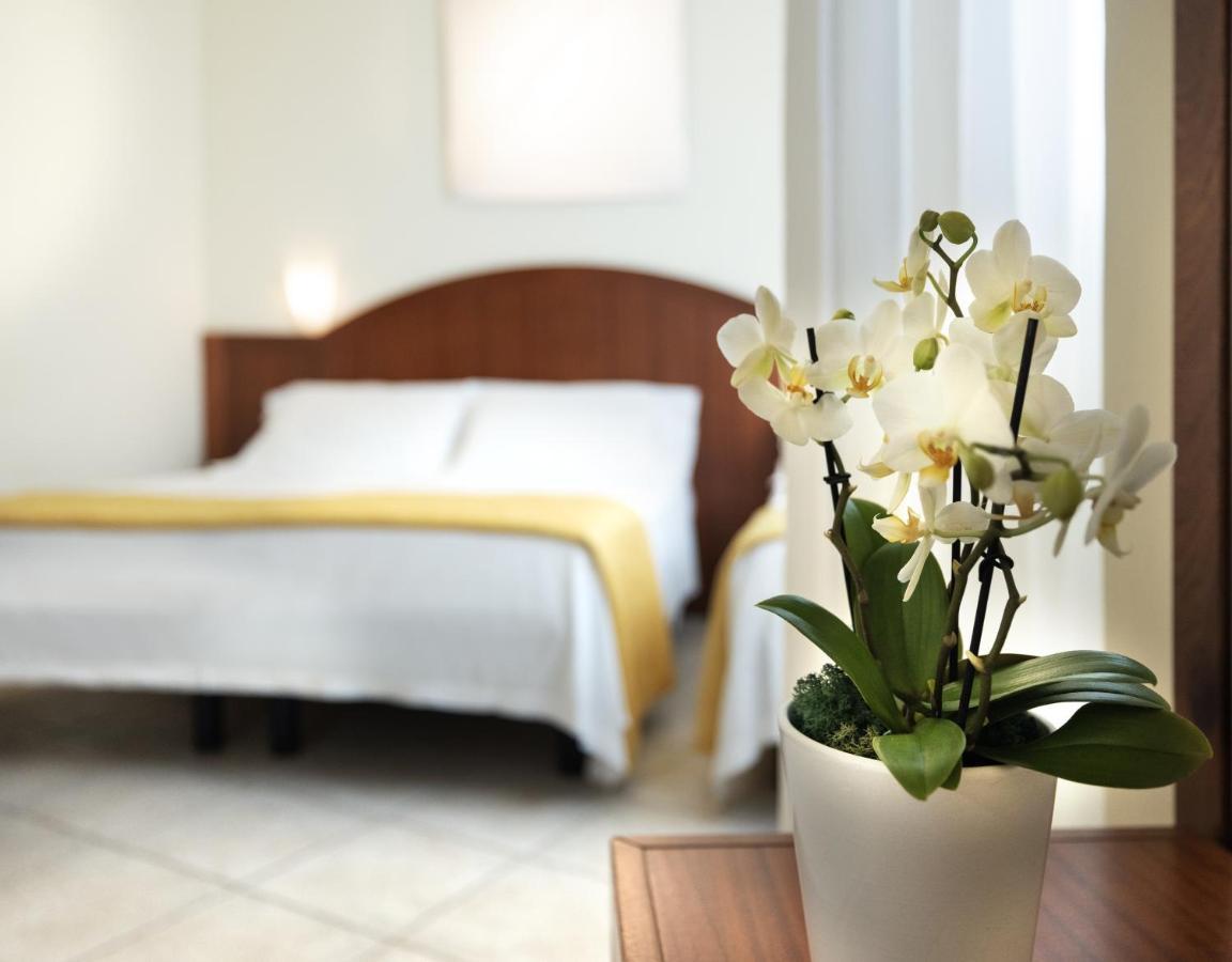 Hotel Bellevue Beach - Sul Mare Milano Marittima Exterior photo