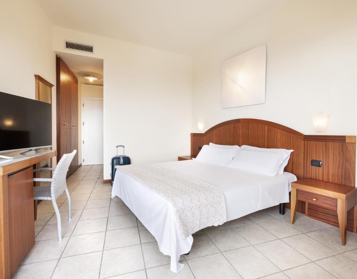 Hotel Bellevue Beach - Sul Mare Milano Marittima Exterior photo